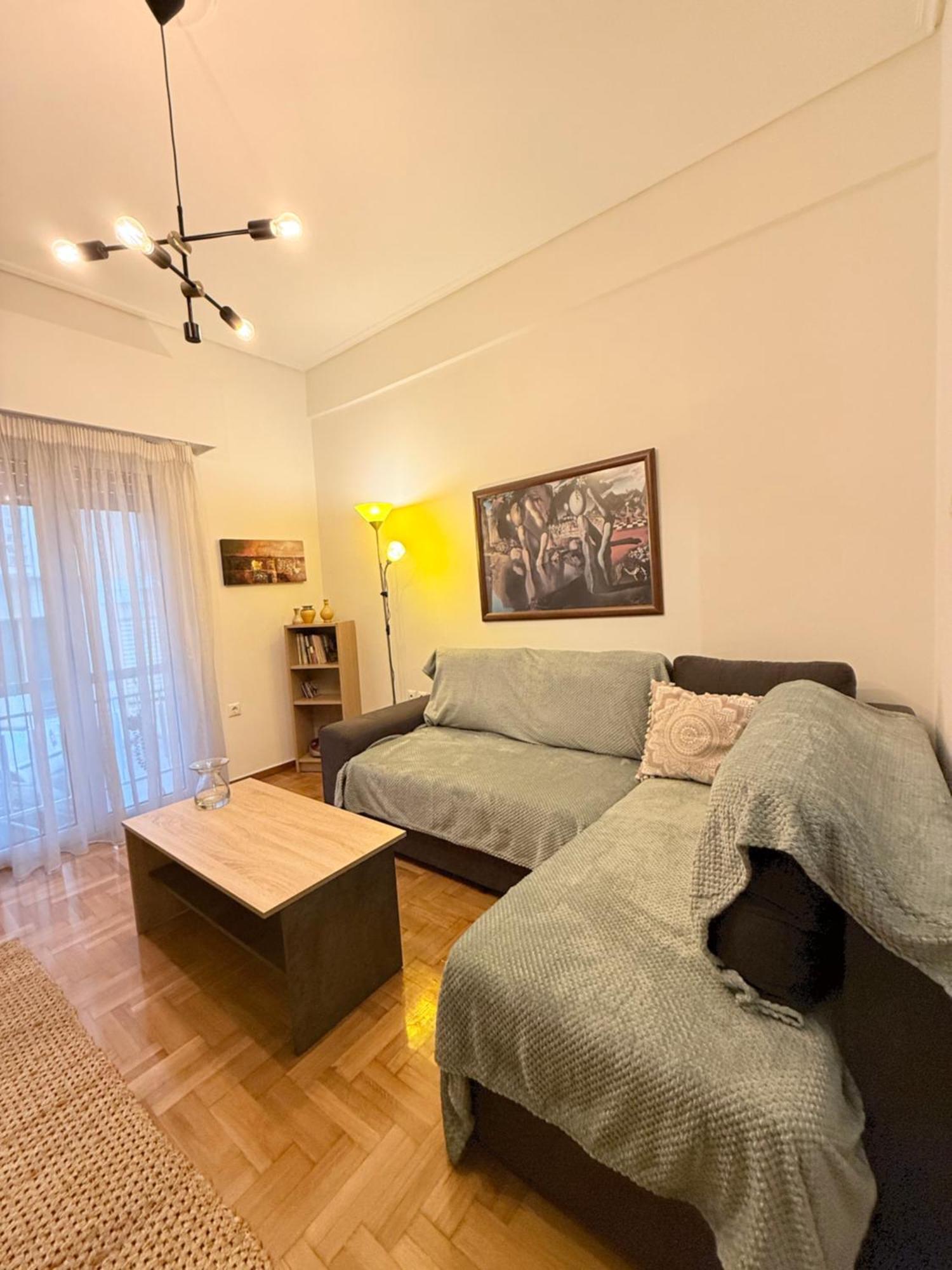 Vasia'S Cosy Apartment In Athens, "Pedion Tou Areos", Close To Center 外观 照片